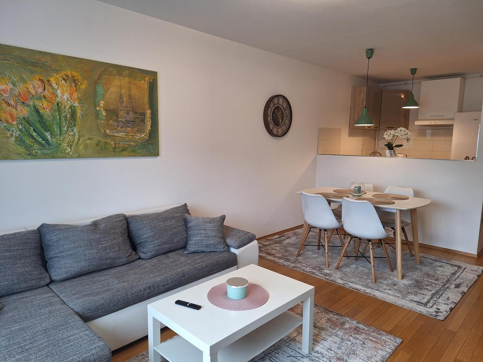 Apartman Lory, Zagreb, Downtown, With Own Parking In The Garage Exterior foto