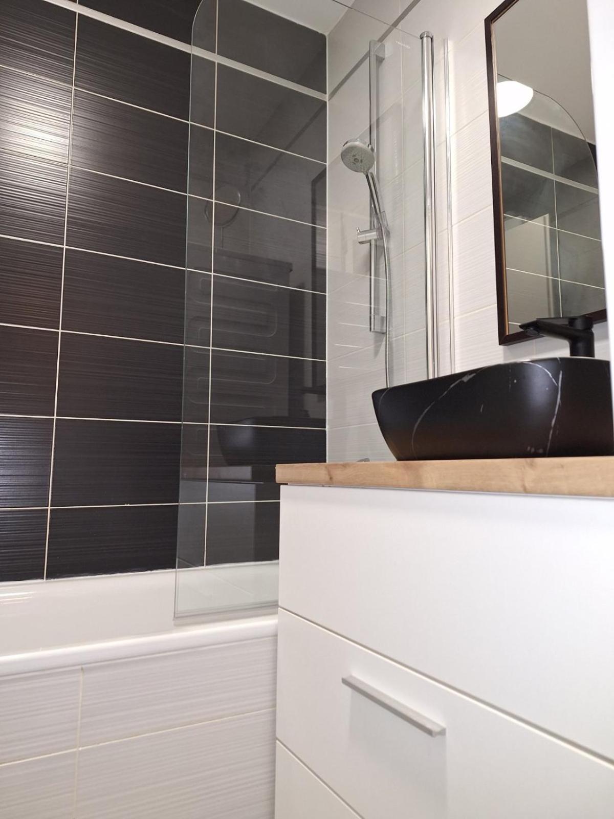 Apartman Lory, Zagreb, Downtown, With Own Parking In The Garage Exterior foto